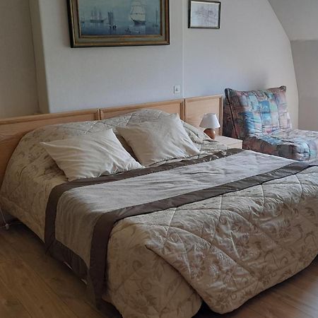 Chambre D'Hote Dans Le Cantal Vallee De La Maronne 圣马丹-瓦尔姆鲁 外观 照片